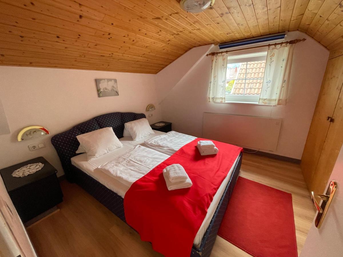 Monika Apartment